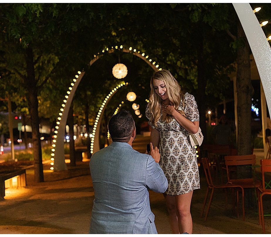 I'm Engaged! How do I Start to Plan a Wedding? proposal and engagement photography in downtown dallas texas at klyde warren park